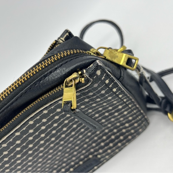 FOSSIL Campbell Crossbody Black Stripe Purse - Picture 7 of 9